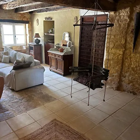 Quiet Country Getaway, Creative Haven Fumel